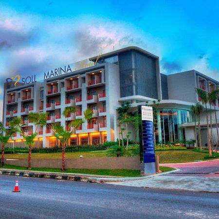 Soll Marina Hotel & Conference Center Bangka Пангкал-Пінанг Екстер'єр фото