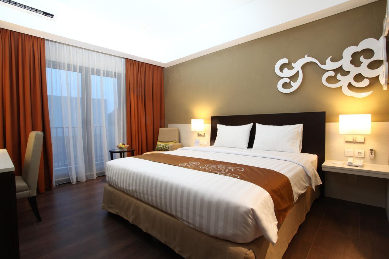 Soll Marina Hotel & Conference Center Bangka Пангкал-Пінанг Екстер'єр фото
